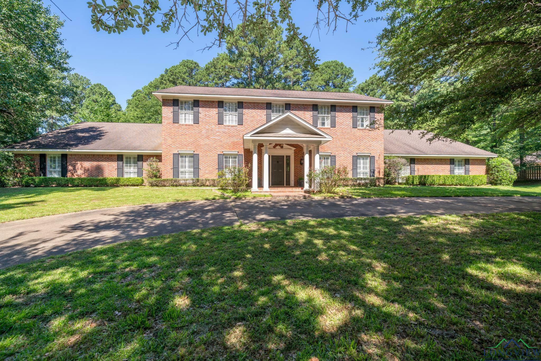 Property Photo:  19 Tallwood Circle  TX 75605 