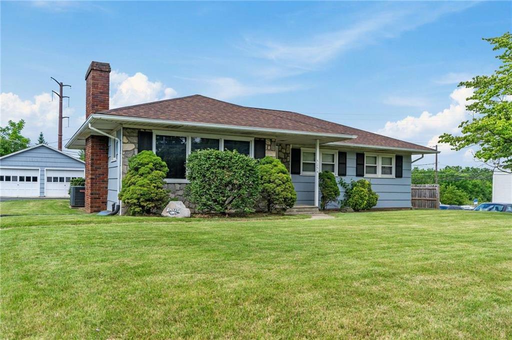 Property Photo:  5254 Lower Macungie Road  PA 18062 