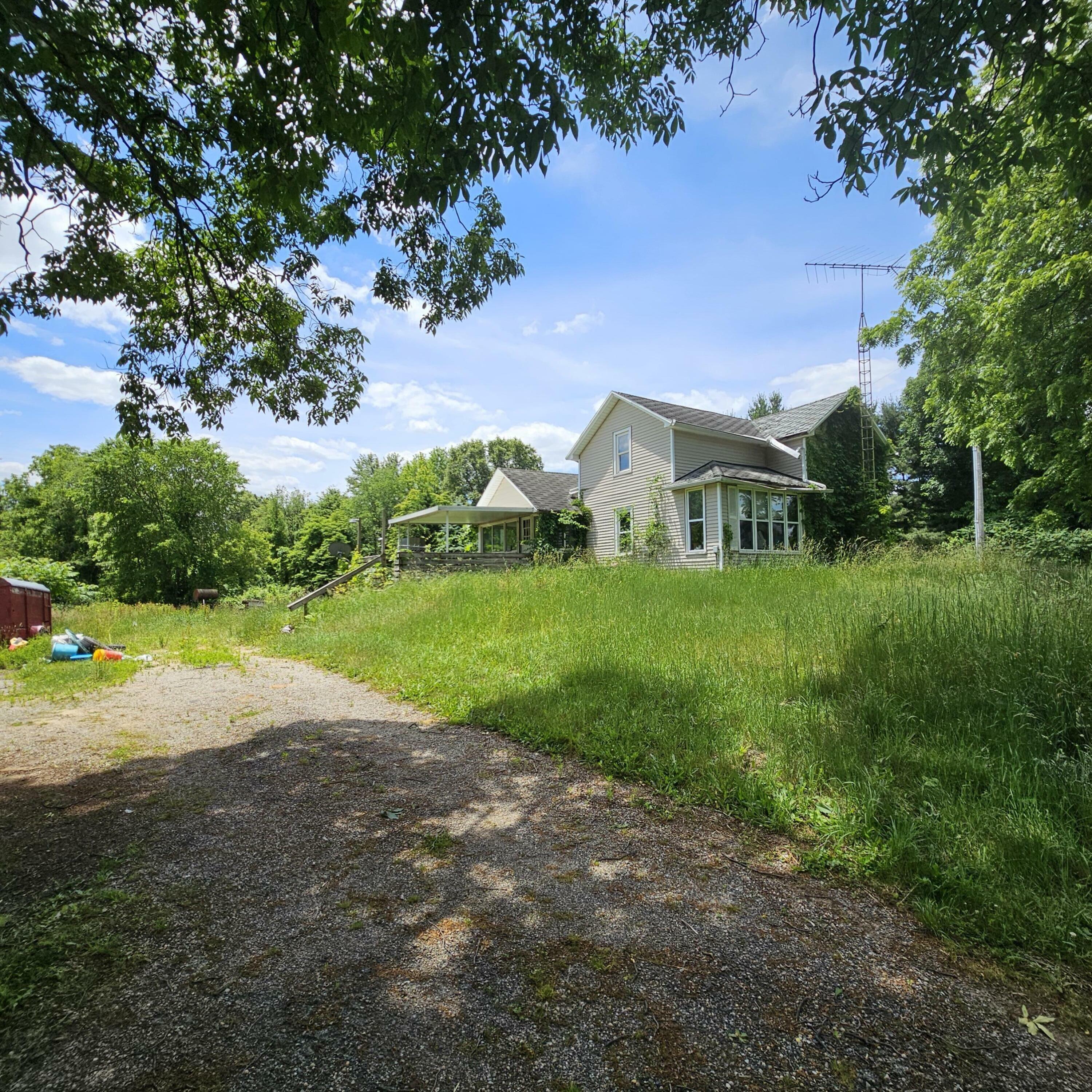 Property Photo:  5237 Maple Lane Road  MI 49277 