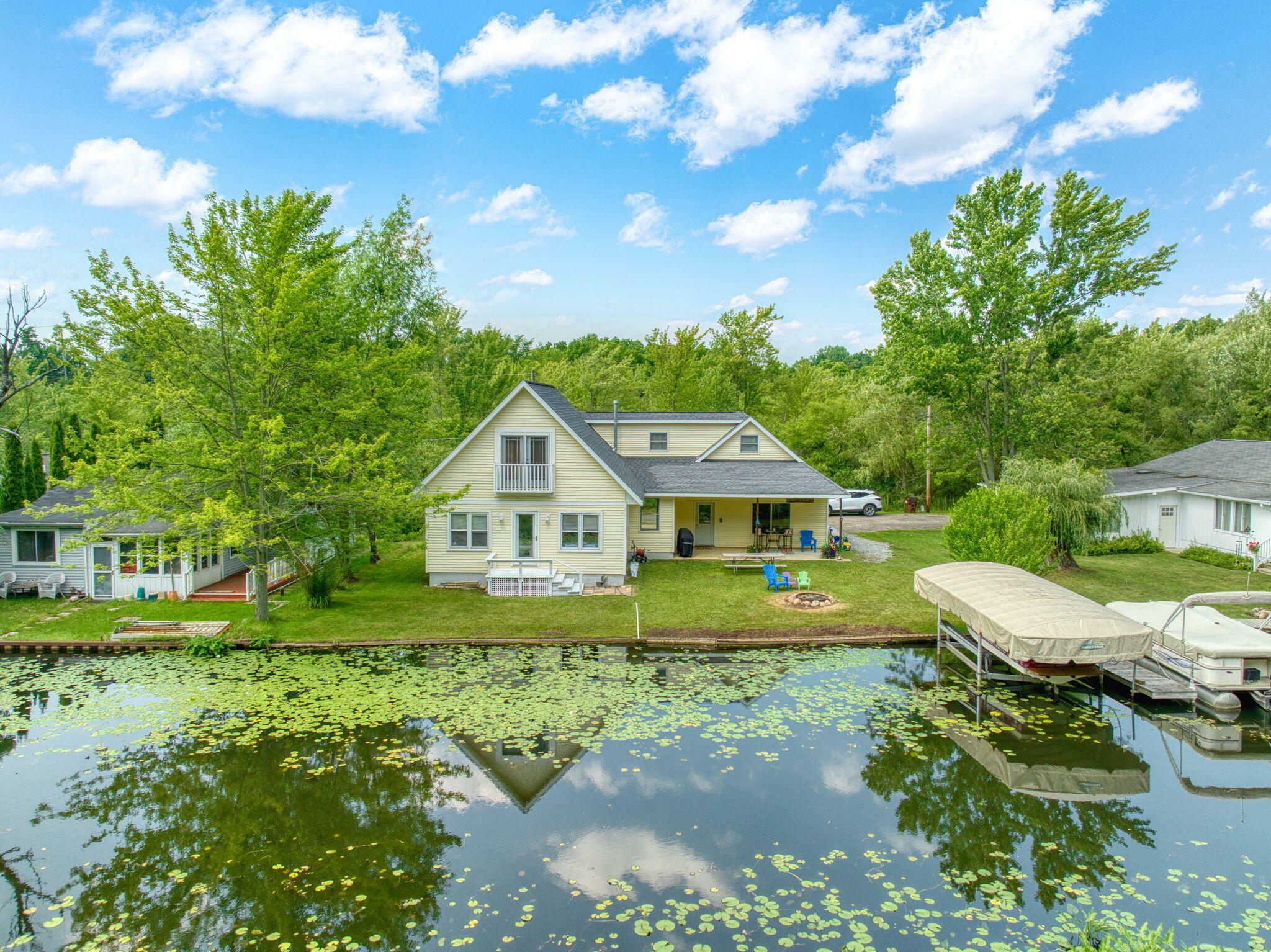 Property Photo:  122 Channel Drive  MI 49230 