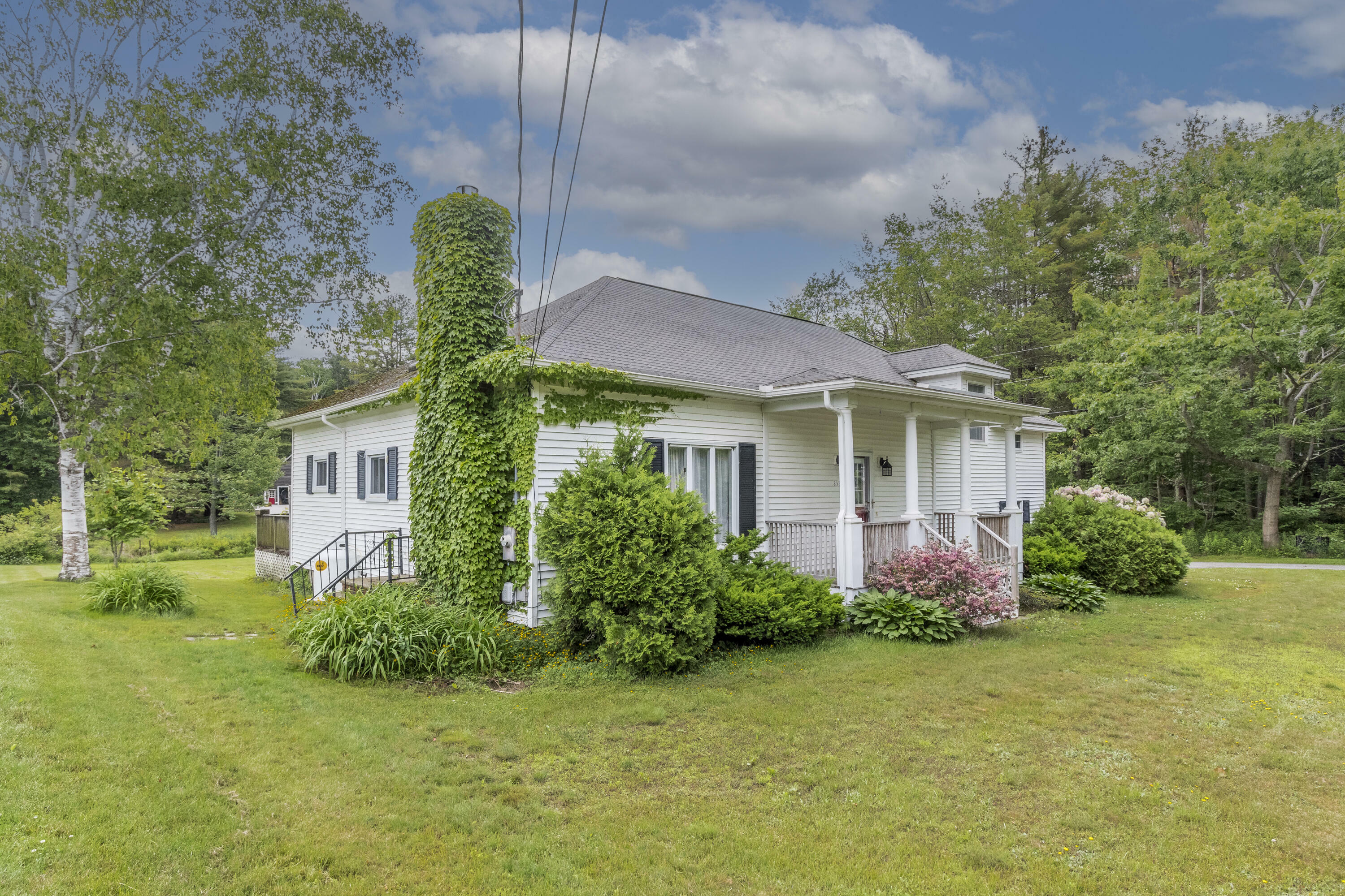 Property Photo:  232 Spurwink Avenue  ME 04107 