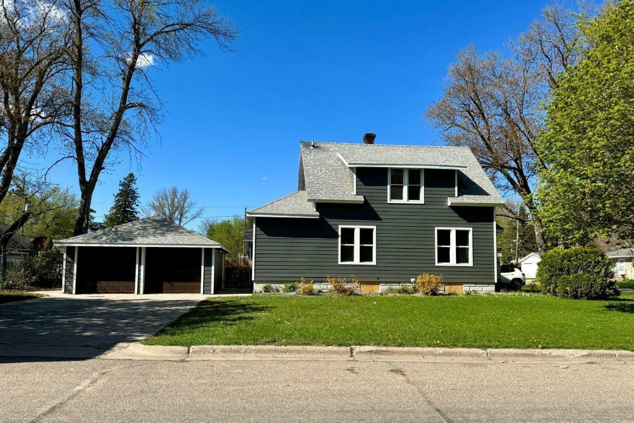 Property Photo:  200 1st Street NW  MN 56572 