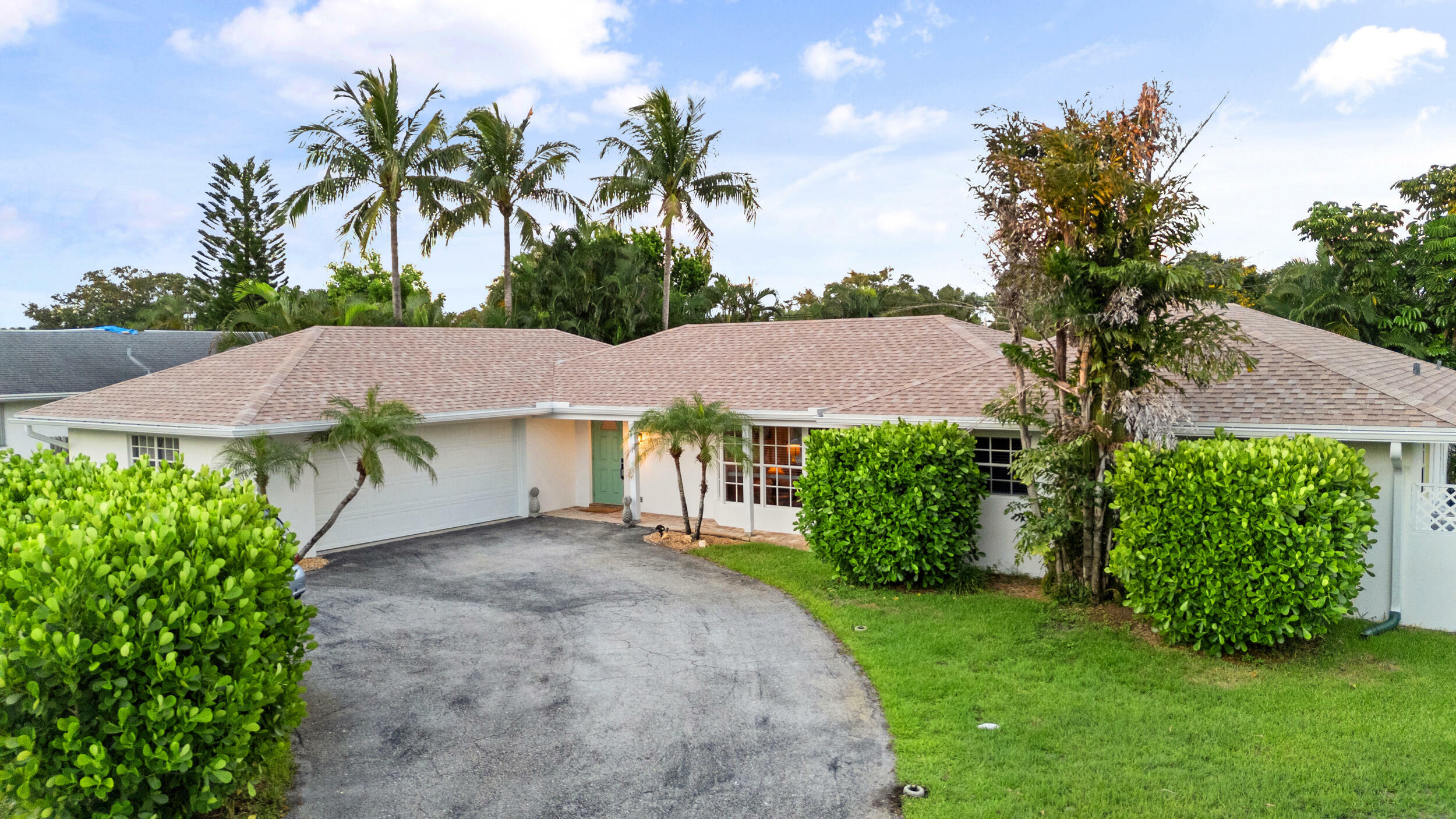 Property Photo: 104 Fairview West FL 33469