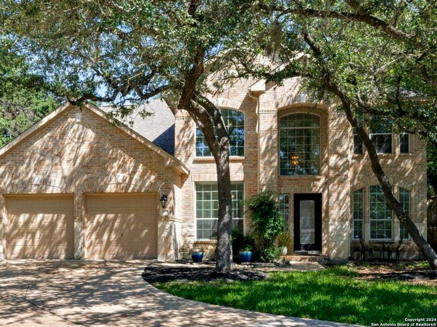 Property Photo: 614 Cypress Trail TX 78256
