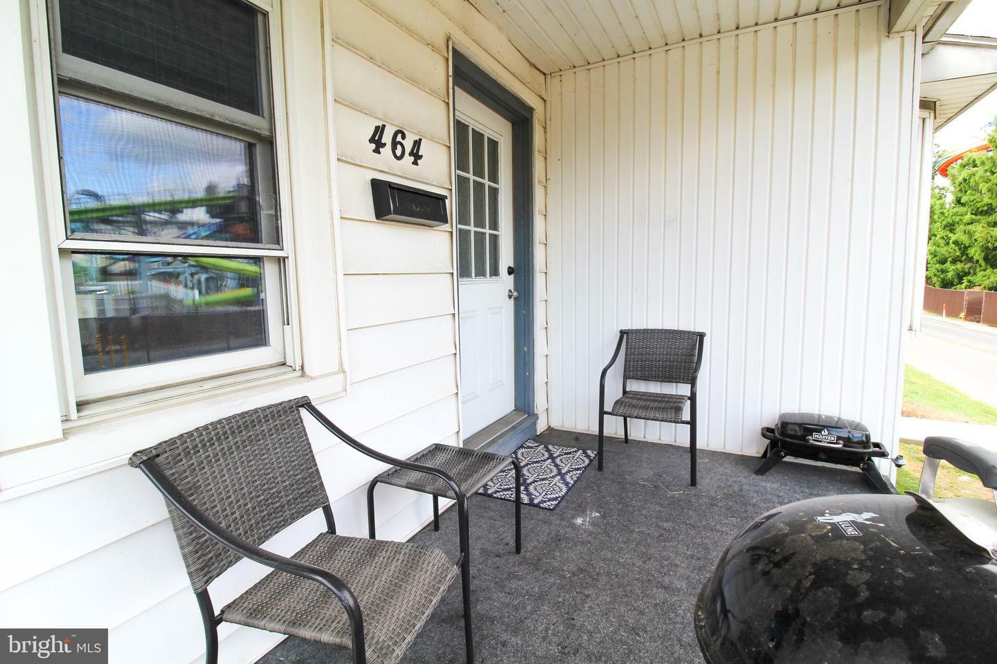 Property Photo:  464 Park Avenue  PA 17033 