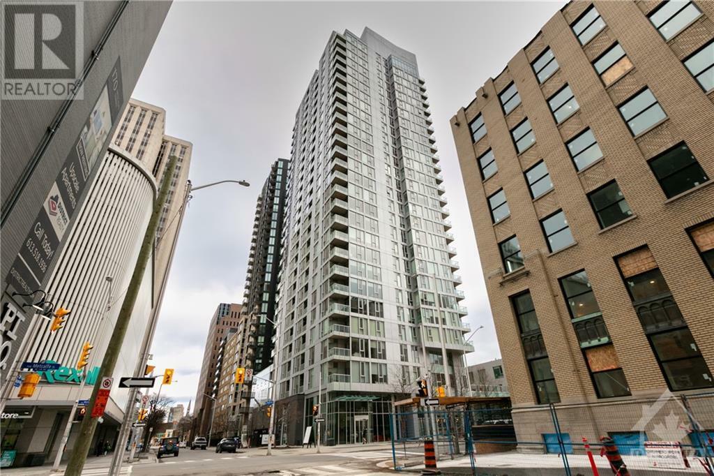 Property Photo:  179 Metcalfe Street 1705  ON K2P 0W1 