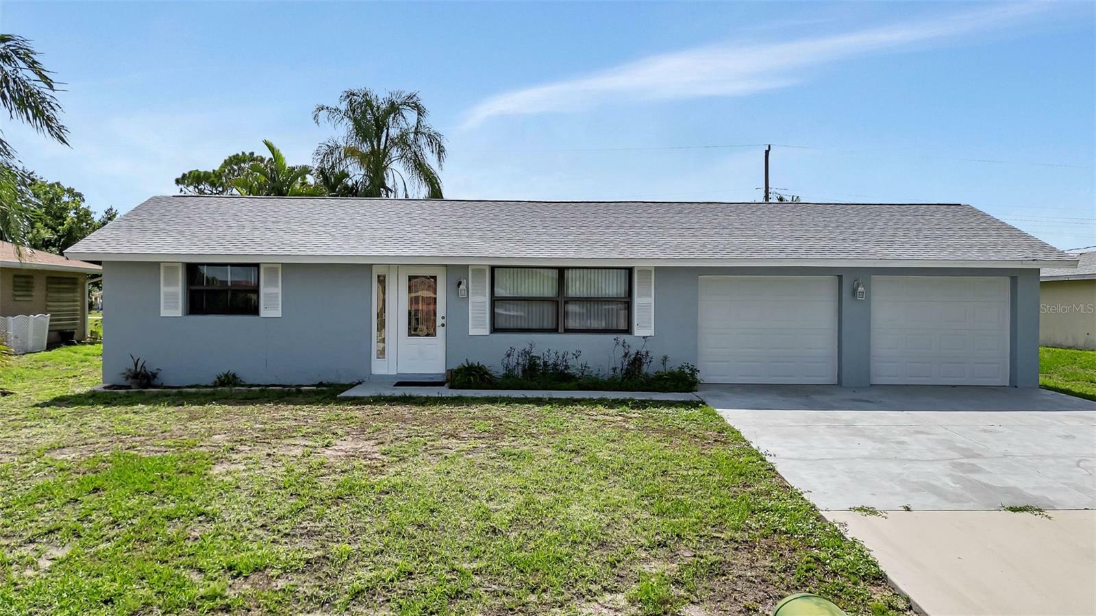 Property Photo:  151 Salem Avenue NW  FL 33952 