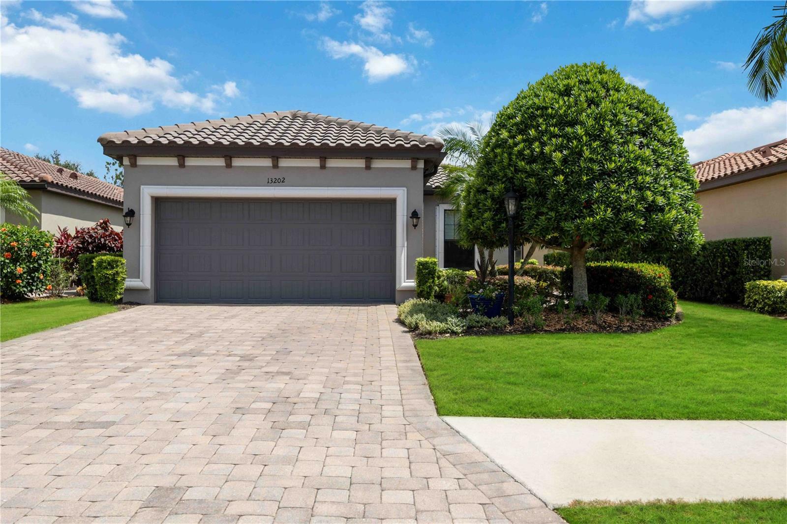 Property Photo:  13202 Torresina Terrace  FL 34211 