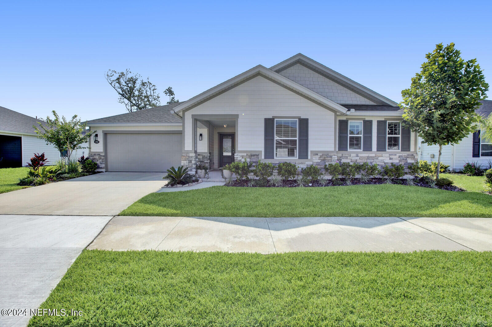 Property Photo:  12945 Palmetto Bluff Drive  FL 32225 