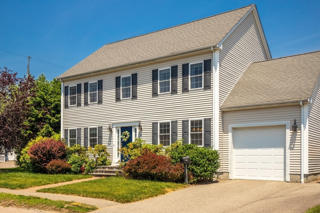 Property Photo: 89 Jacobsen Dr MA 02062