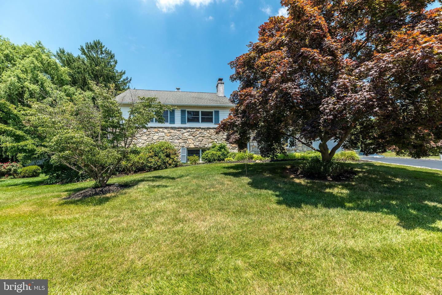 Property Photo:  621 Keebler Road  PA 19406 