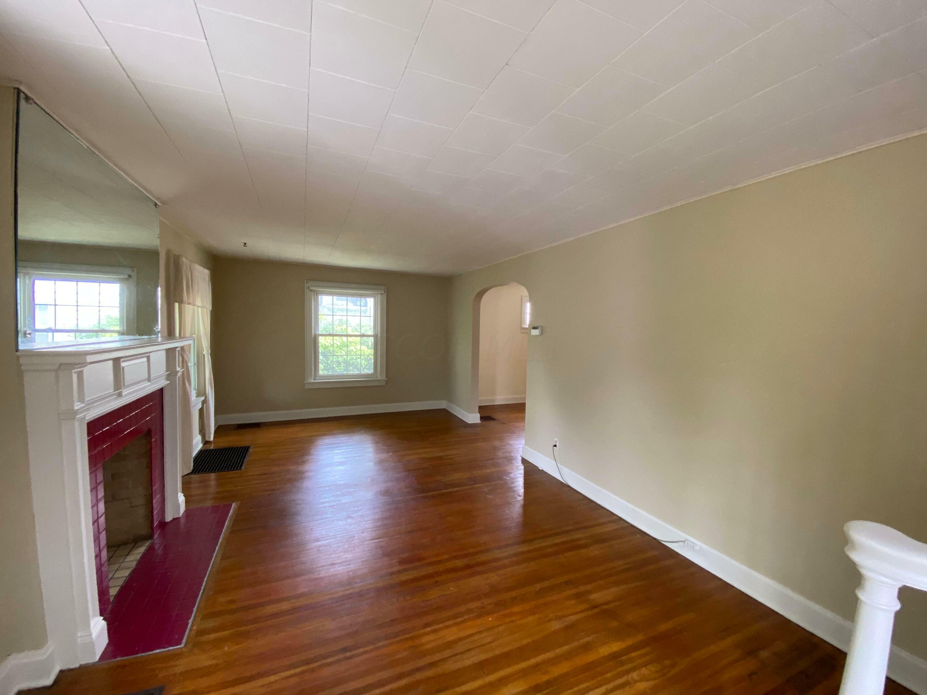 Property Photo:  742 Chelsea Avenue  OH 43209 