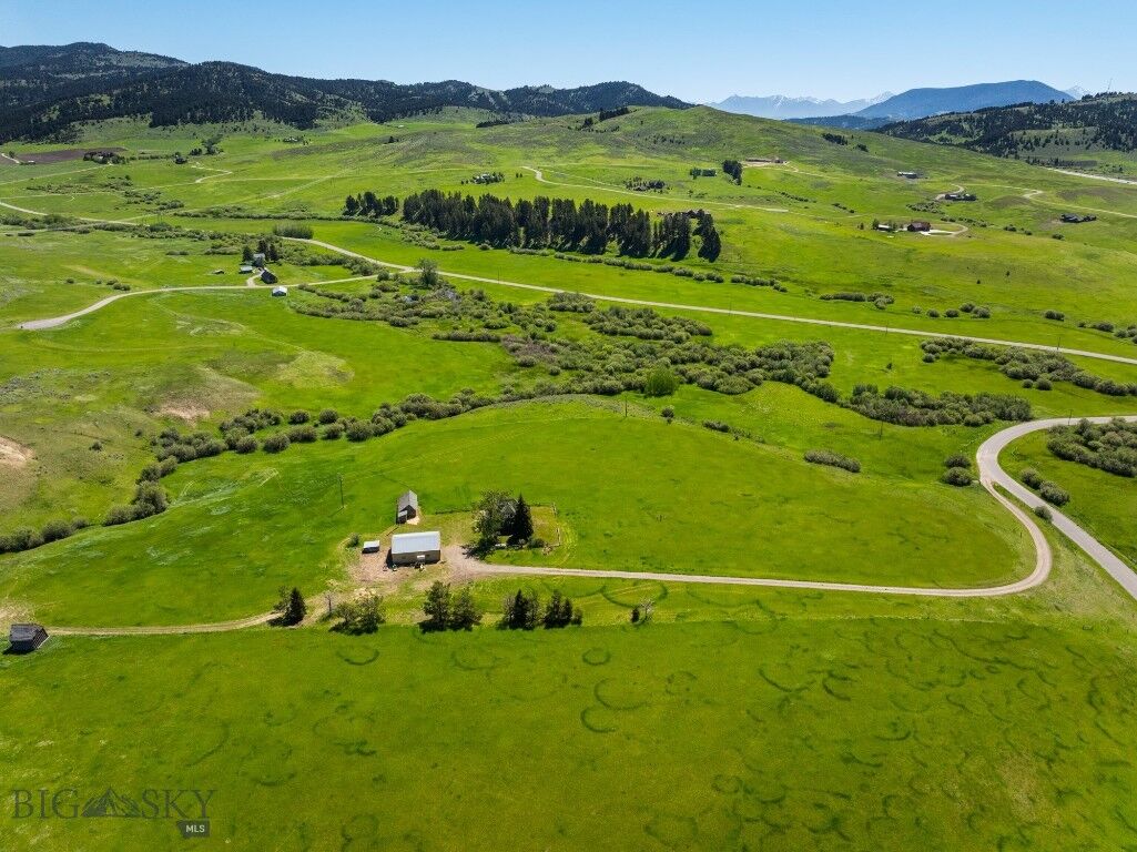 Property Photo: 901 Stublar Road MT 59715