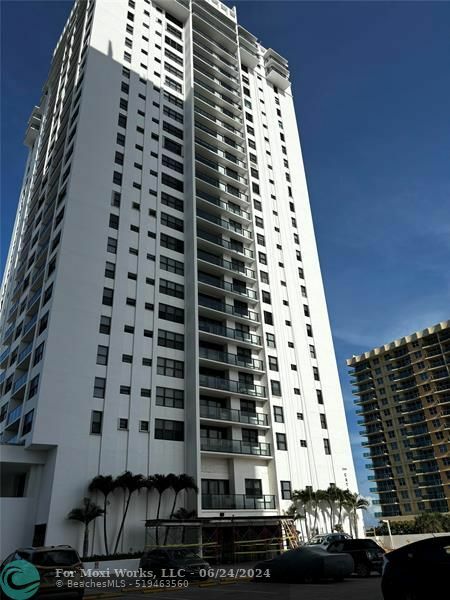 Property Photo:  2301 S Ocean Dr 606  FL 33019 