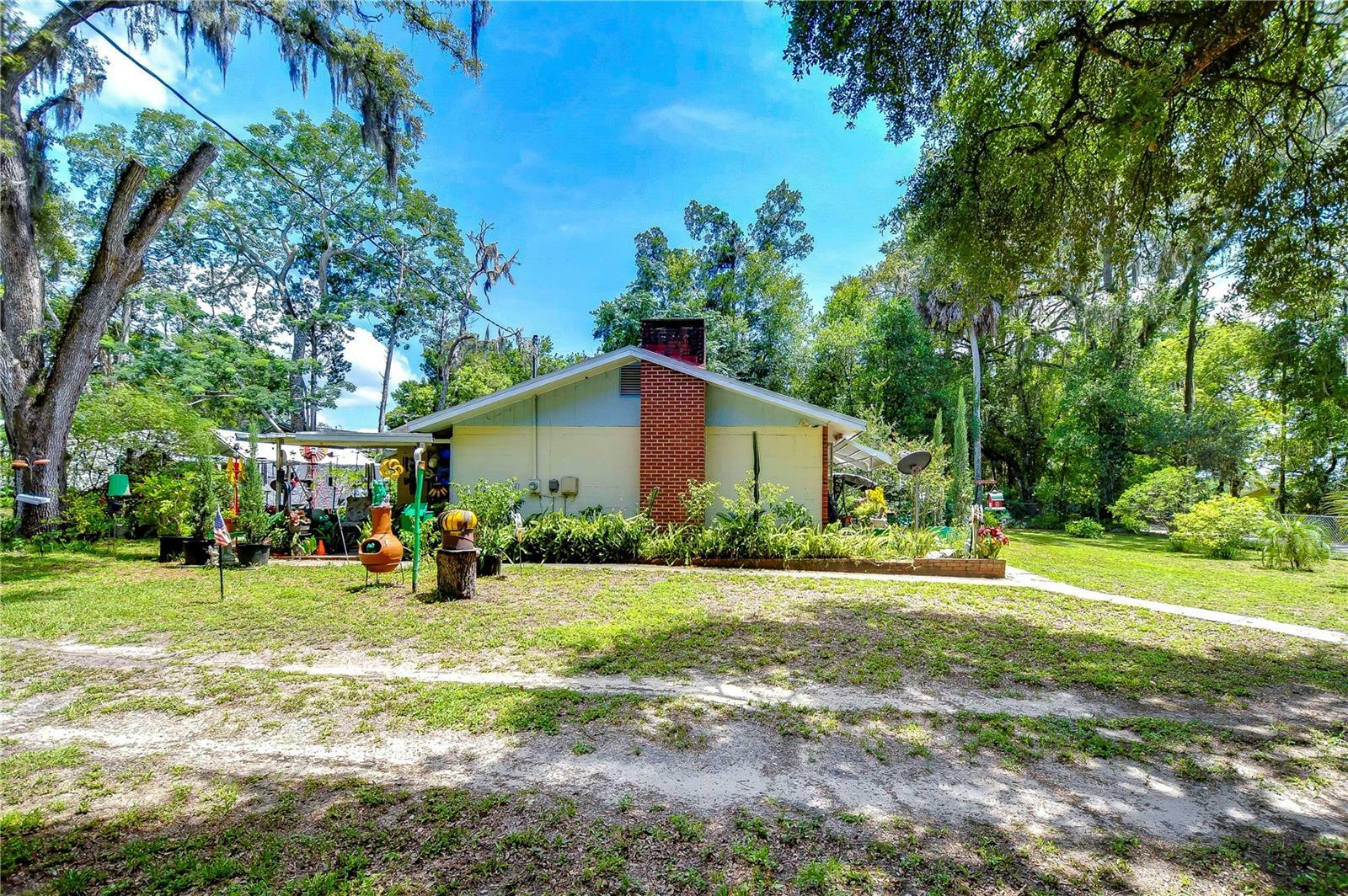 Property Photo:  6718 23rd Street  FL 33540 