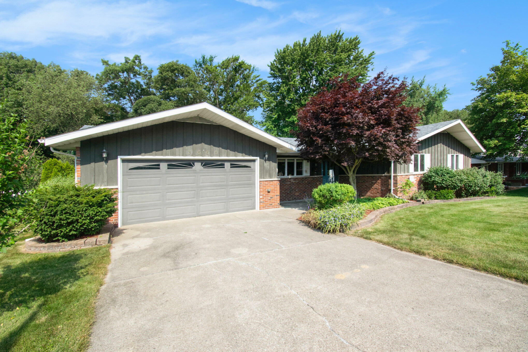 Property Photo:  3660 Crestview Drive  MI 49085 