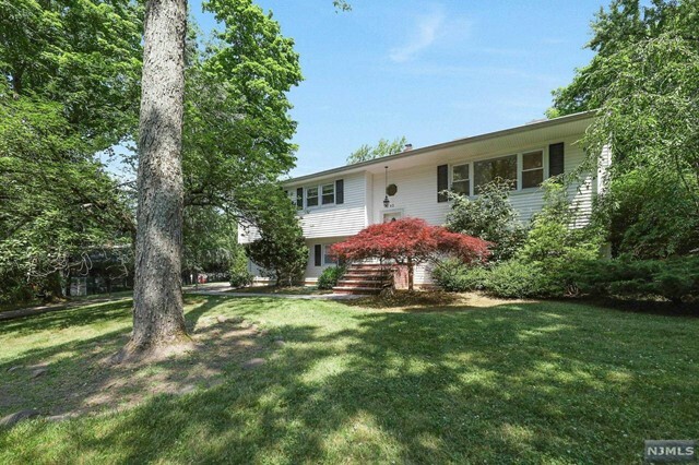 Property Photo:  43 Prospect Avenue  NJ 07677 