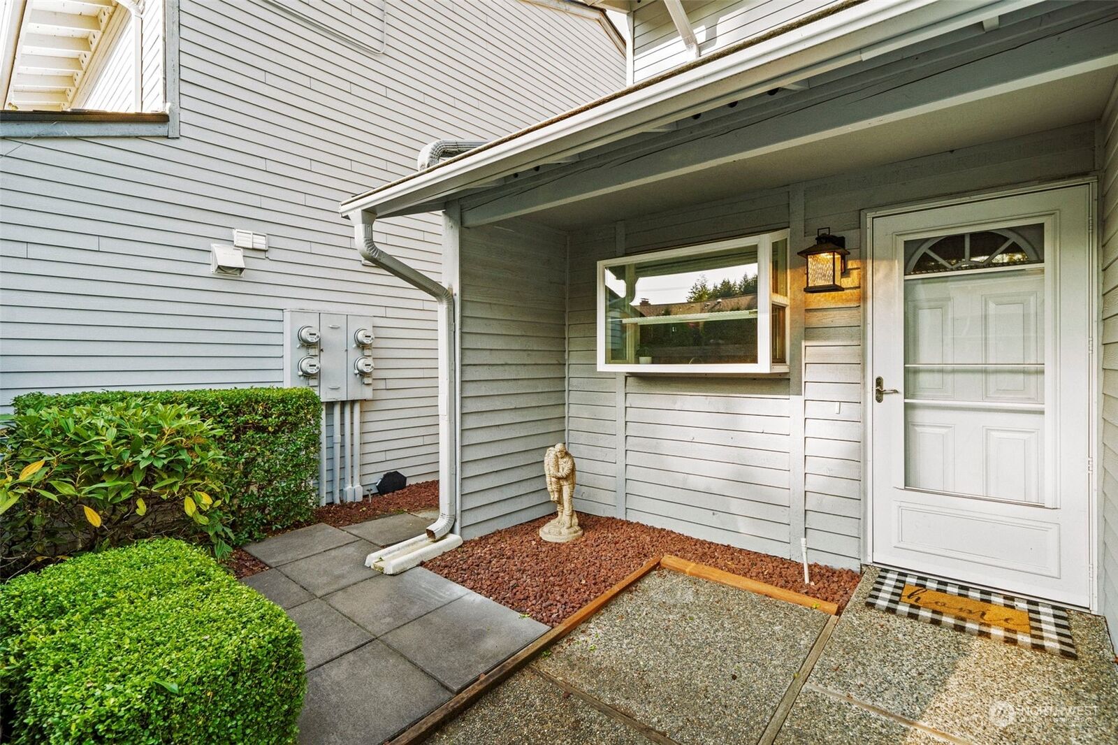 Property Photo:  5521  Bridgeport Way A  WA 98467 