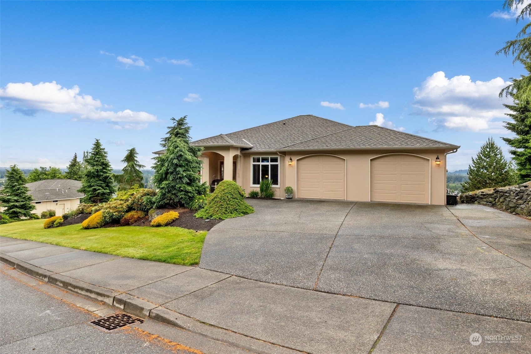 Property Photo:  944 Burlington Heights Drive  WA 98233 