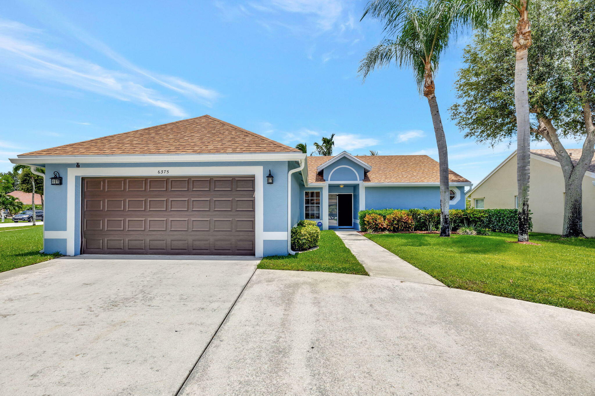 Property Photo:  6375 Terra Rosa Circle  FL 33472 