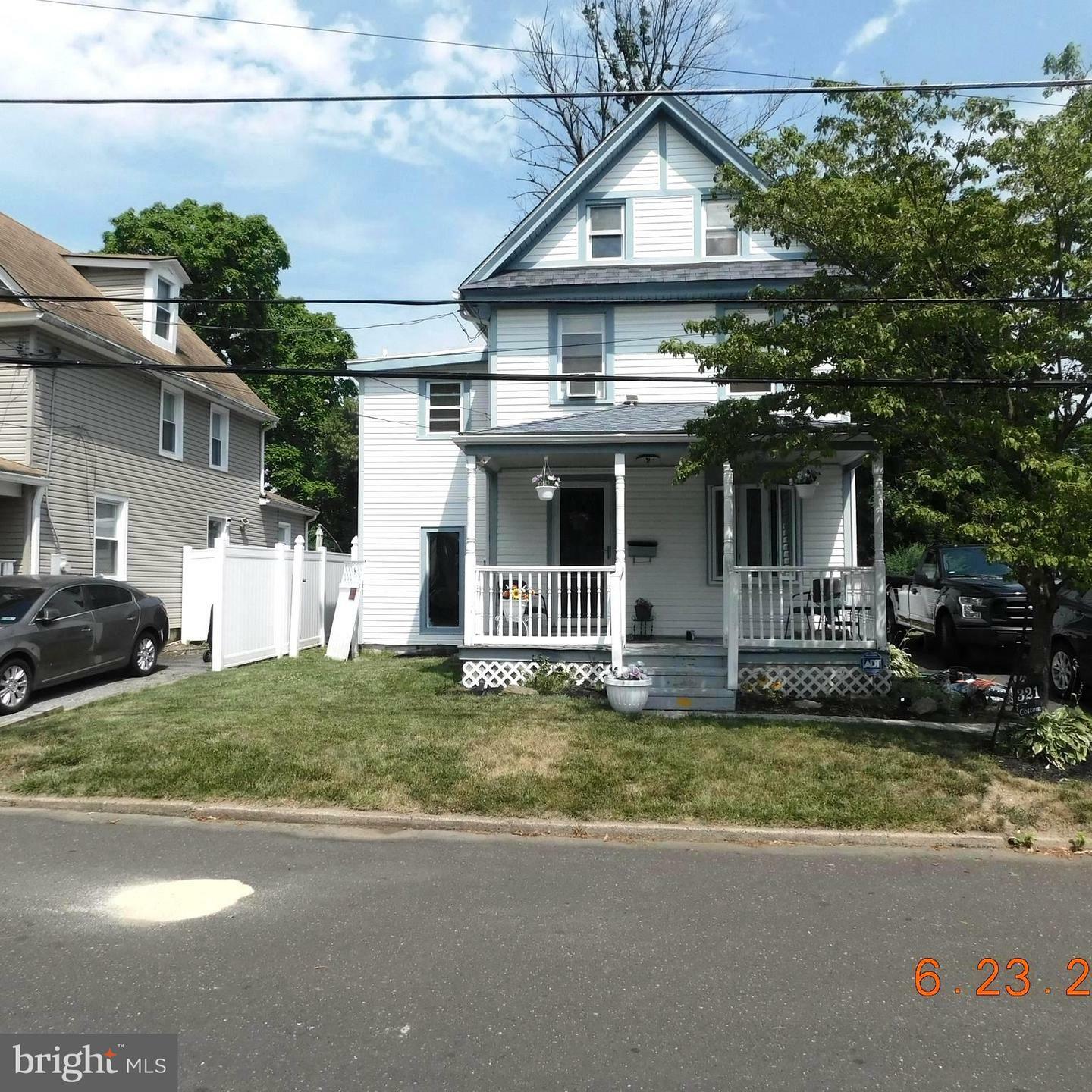 Property Photo:  321 Walnut Street  PA 19422 