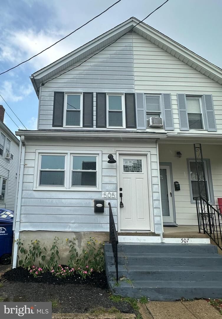 Property Photo:  505 Delaware Avenue  NJ 08075 