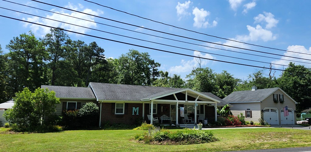 Property Photo: 4068 Ridge Rd VA 23336