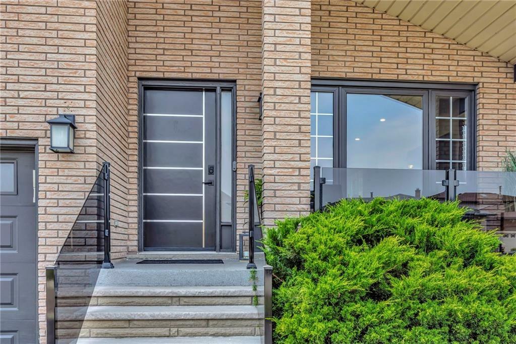 Property Photo: 35 Lasila Court ON L9C 7B6