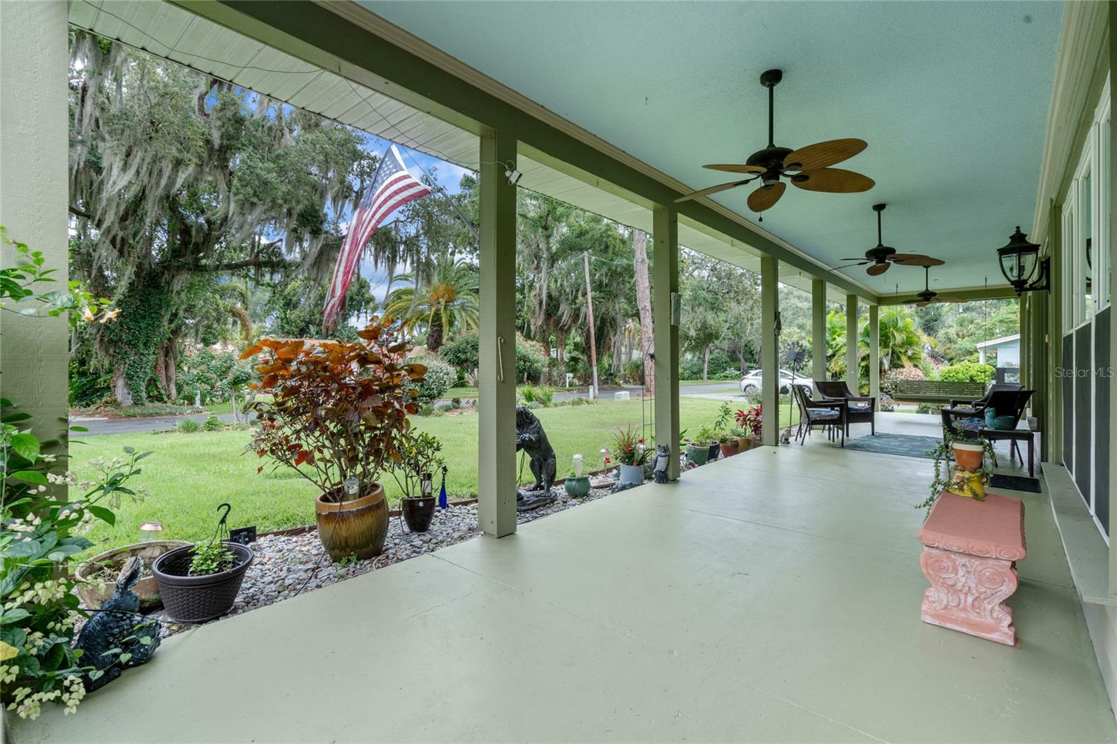 Property Photo: 33412 E Lake Joanna Drive FL 32736