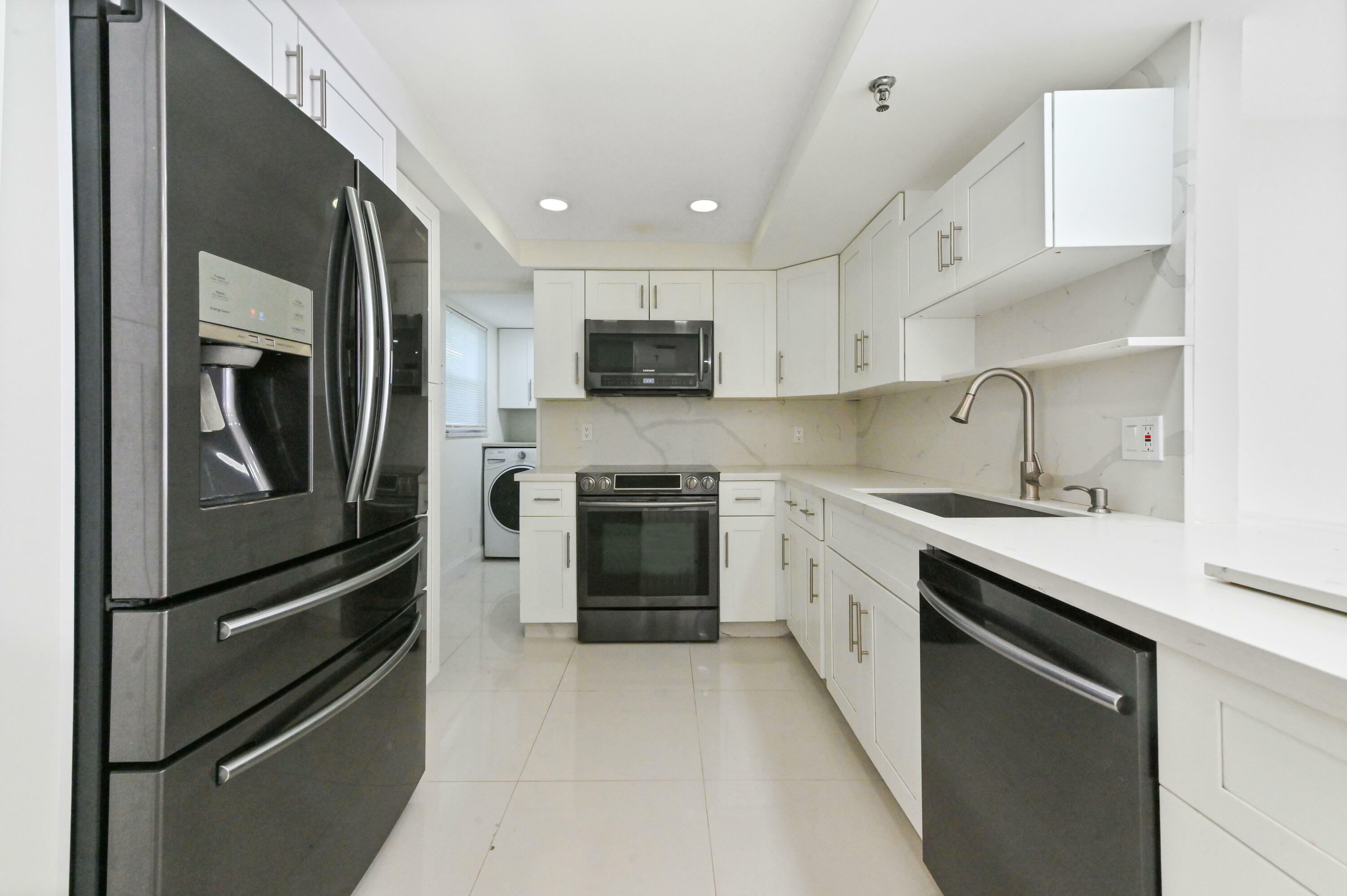 Property Photo: 198 NW 67th Street 302 FL 33487