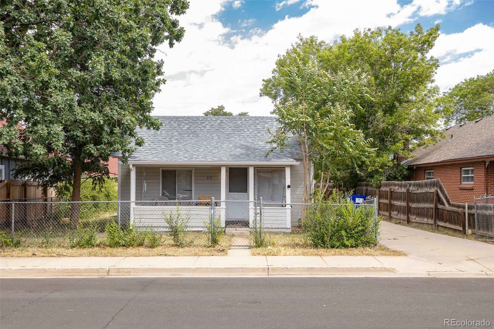 Property Photo:  313 2nd Street  CO 80530 