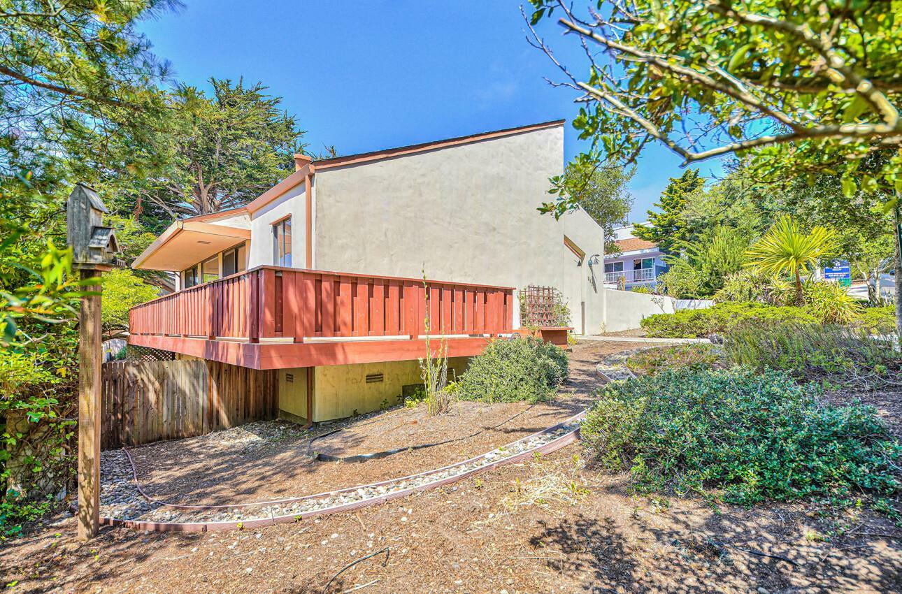 Property Photo:  26122 Carmel Knolls Drive  CA 93923 