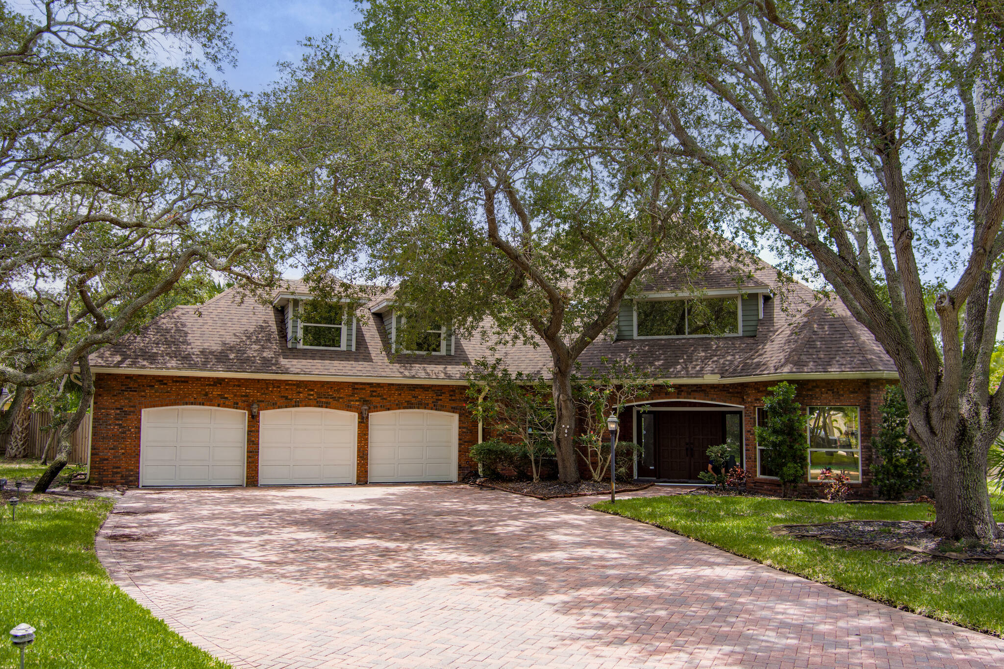 Property Photo:  193 Peregrine Drive  FL 32903 