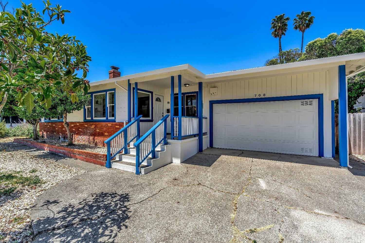 Property Photo:  708 Lamont Avenue  CA 94945 