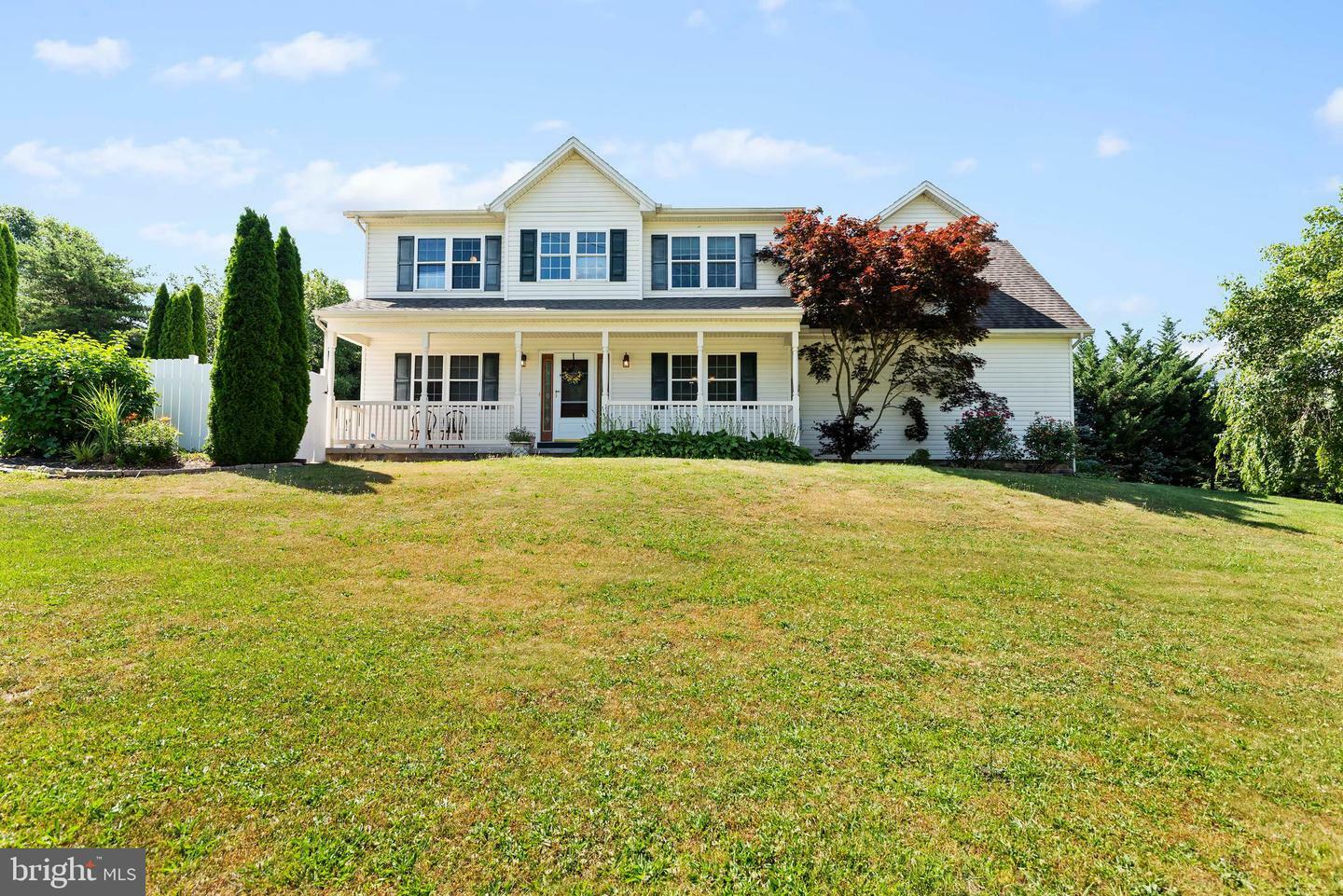 Property Photo: 1750 Hunt Glen Road PA 17018