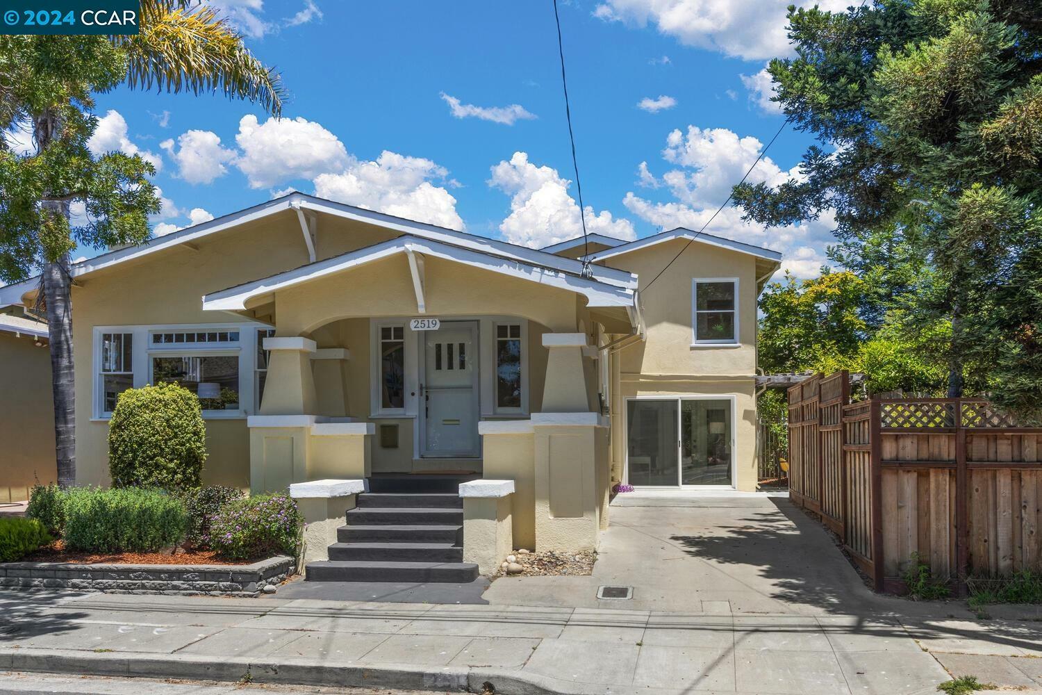 Property Photo:  2519 Encinal Avenue  CA 94501 