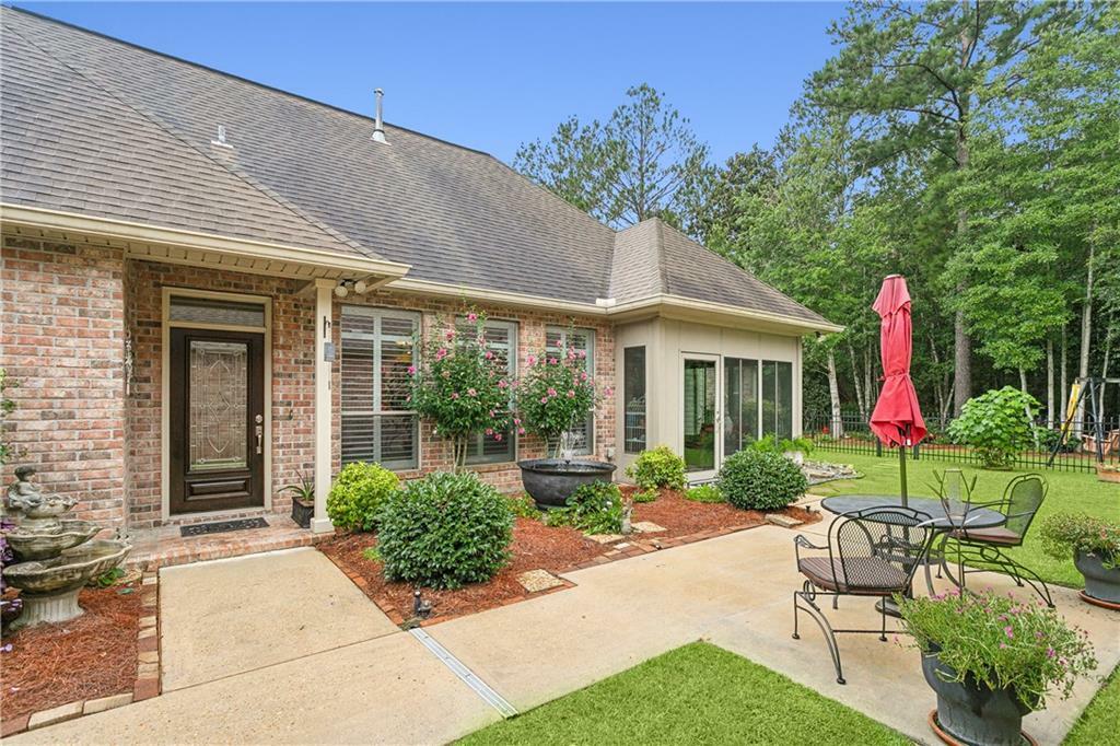 Property Photo:  348 Beebalm Circle  LA 70435 