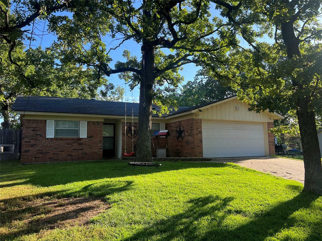 Property Photo: 30 Circle Drive TX 75021