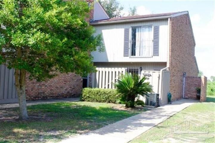 Property Photo:  4732 Huron Dr  FL 32507 