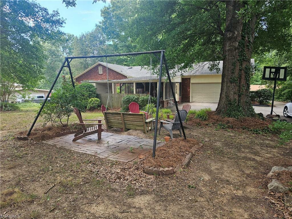 Property Photo:  108 Tall Pine Circle  NC 28147 