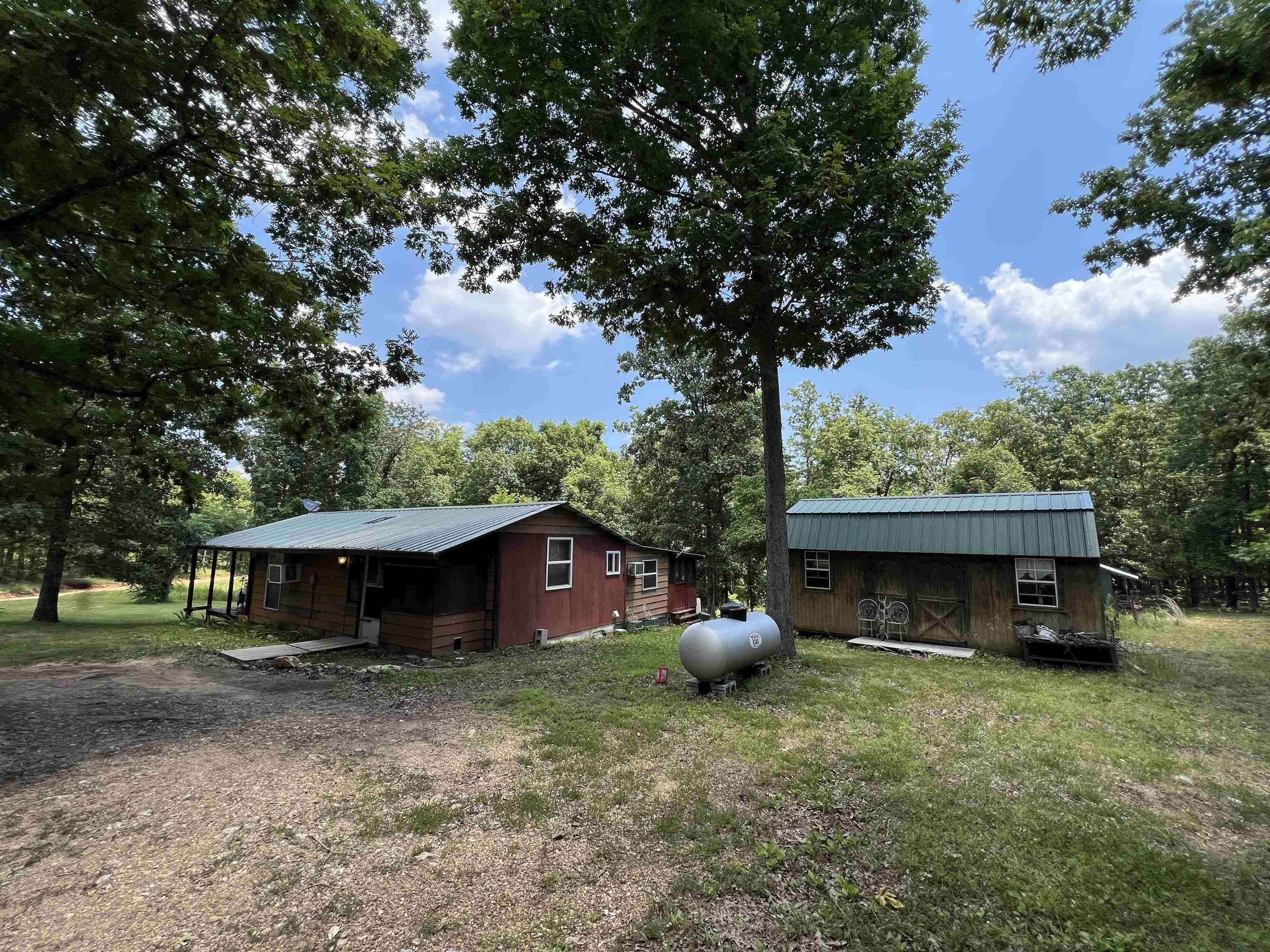 Property Photo:  961 McFadden Road  AR 72542 