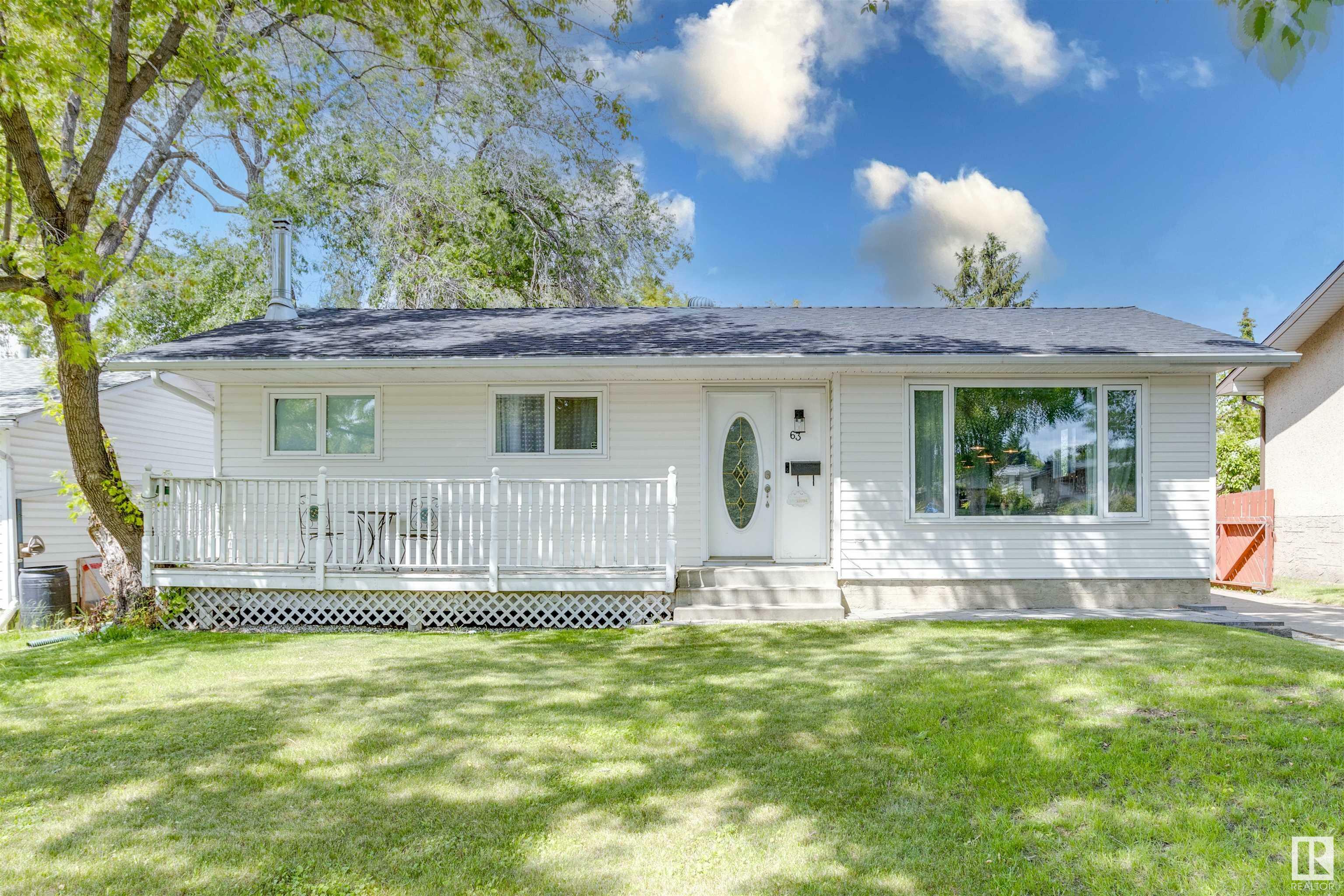 Property Photo:  63 Marion Drive  AB T8A 0M3 