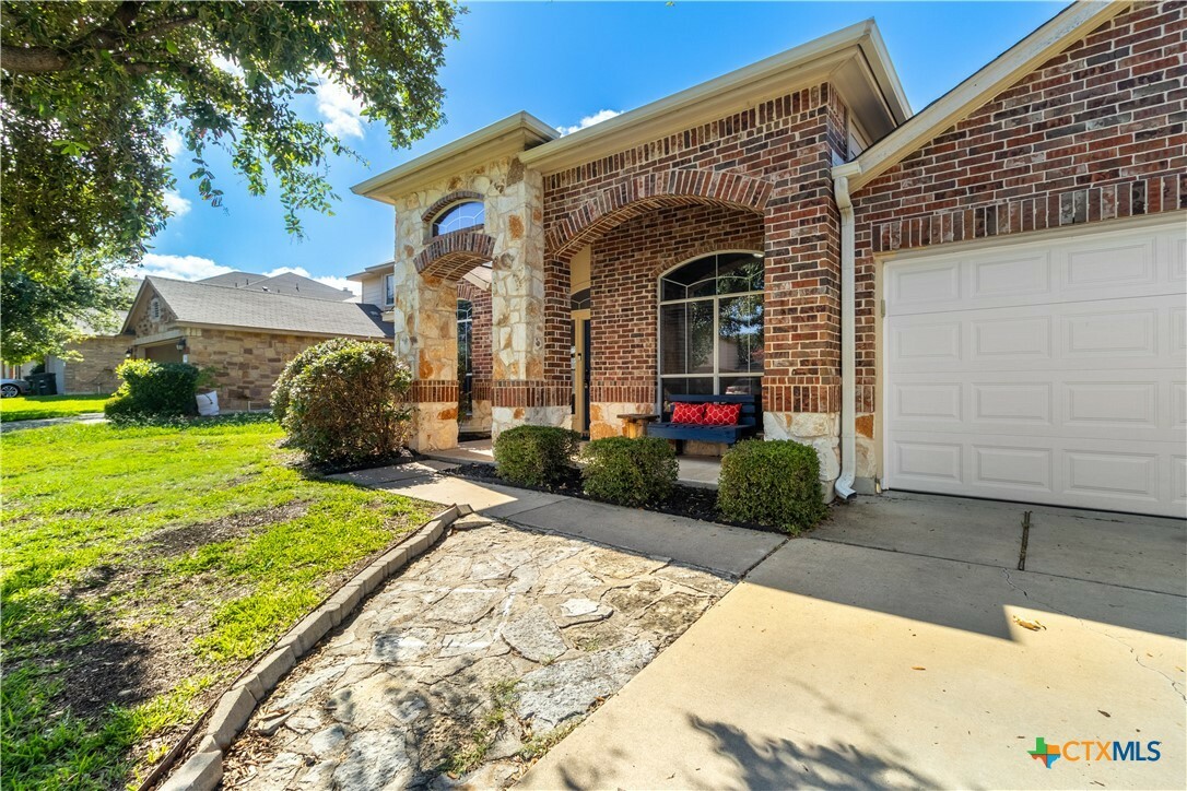 Property Photo:  5620 Birmingham Circle  TX 76542 