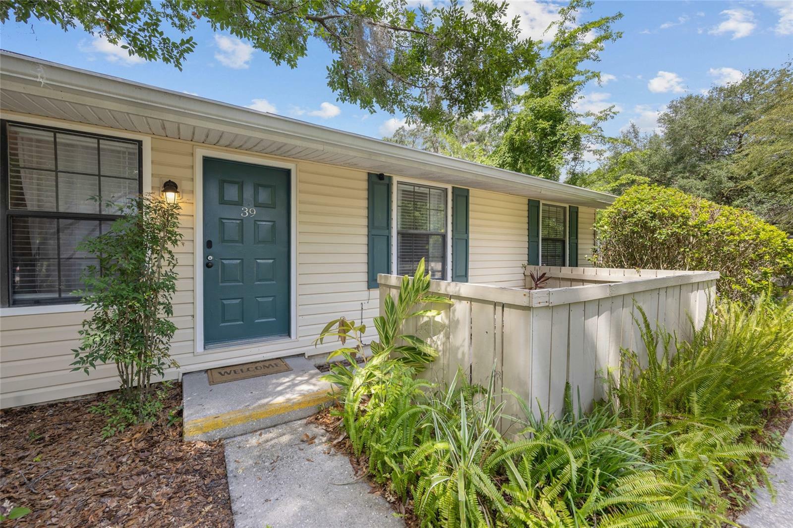 Property Photo:  2490 SW 14th Drive 39  FL 32608 