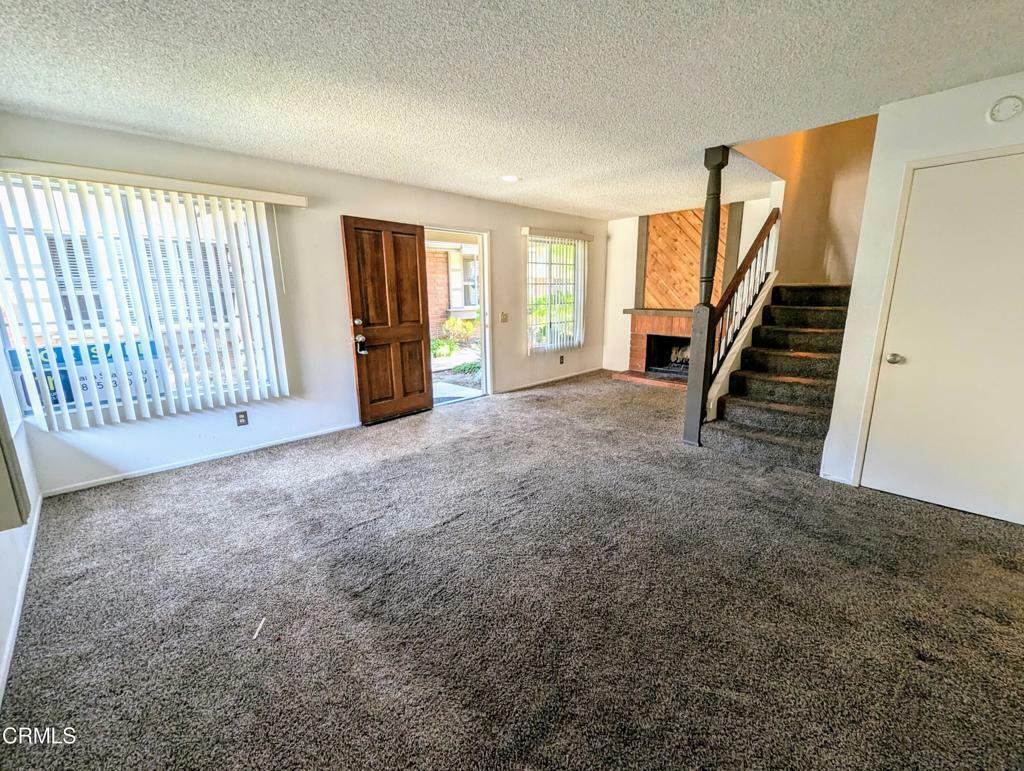 Property Photo:  1932 Montgomery Avenue  CA 93004 