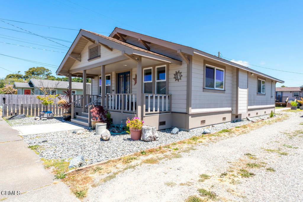 Property Photo:  138 N Lincoln Street  CA 95437 