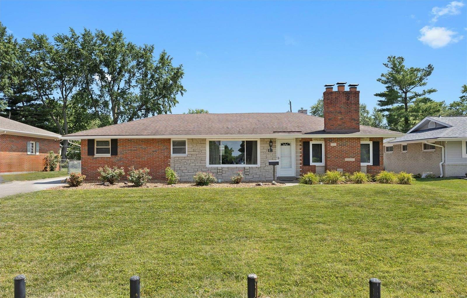 Property Photo:  111 Virginia Avenue  IL 62269 