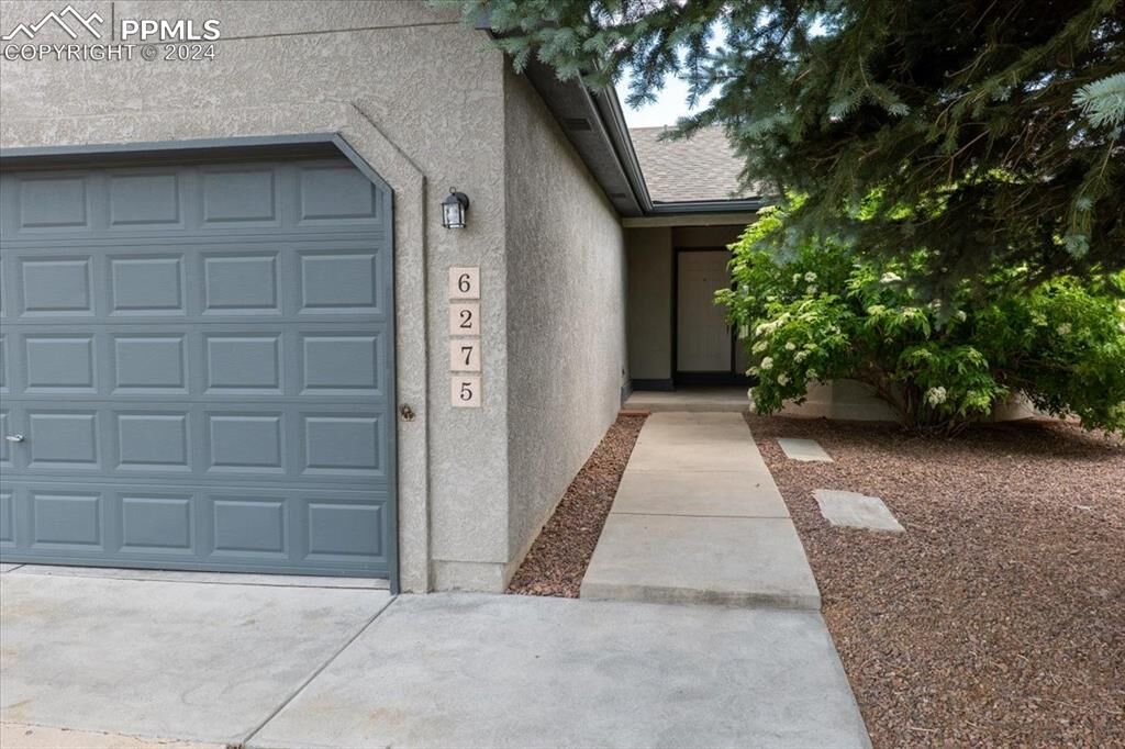 Property Photo: 6275 Retreat Point CO 80919