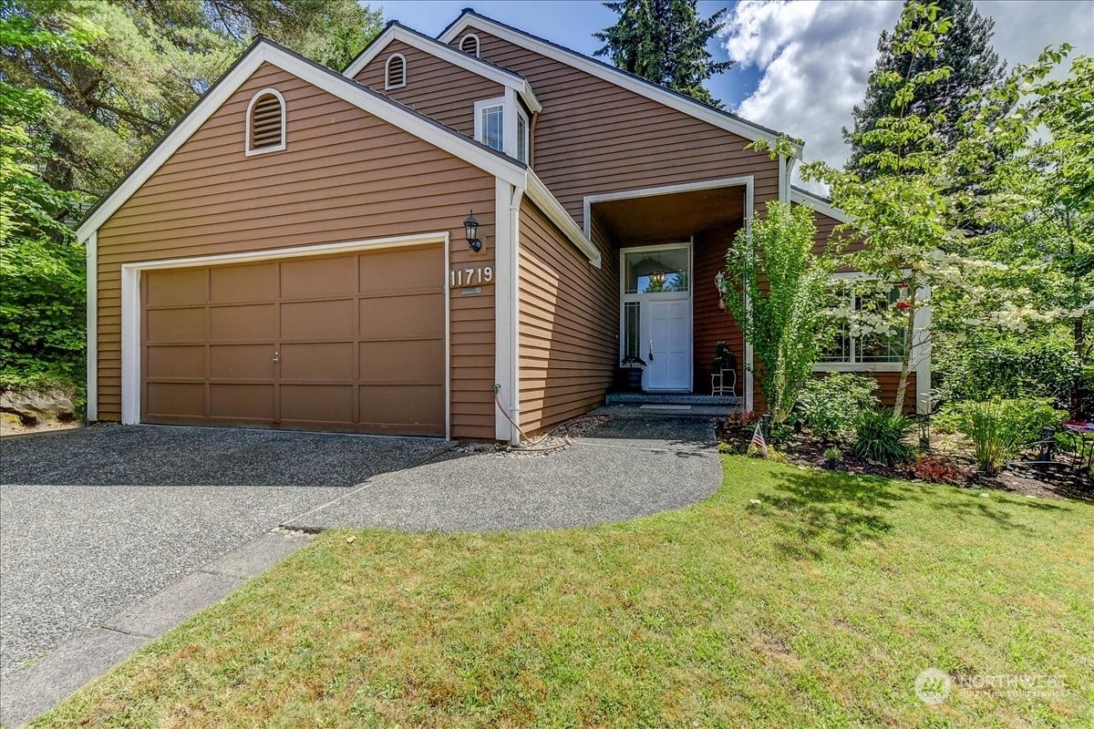 Property Photo:  11719 NE 166th Court  WA 98011 