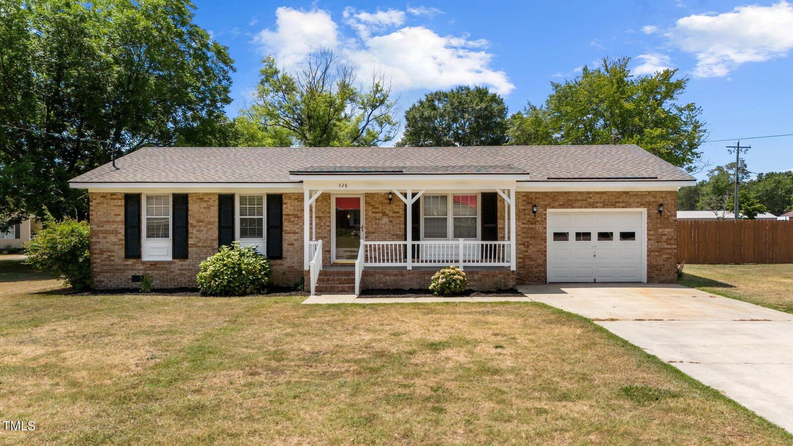 Property Photo:  328 E South Street  NC 27521 